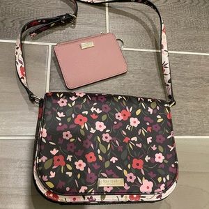 Kate Spade ♠️ Crossbody and keychain wallet